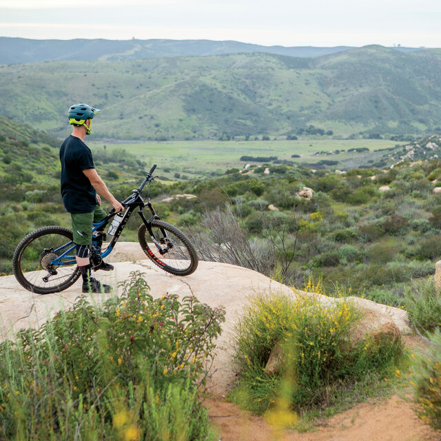 Whistling through some trees on the Rocky Mountain Instinct Mountain Bike.