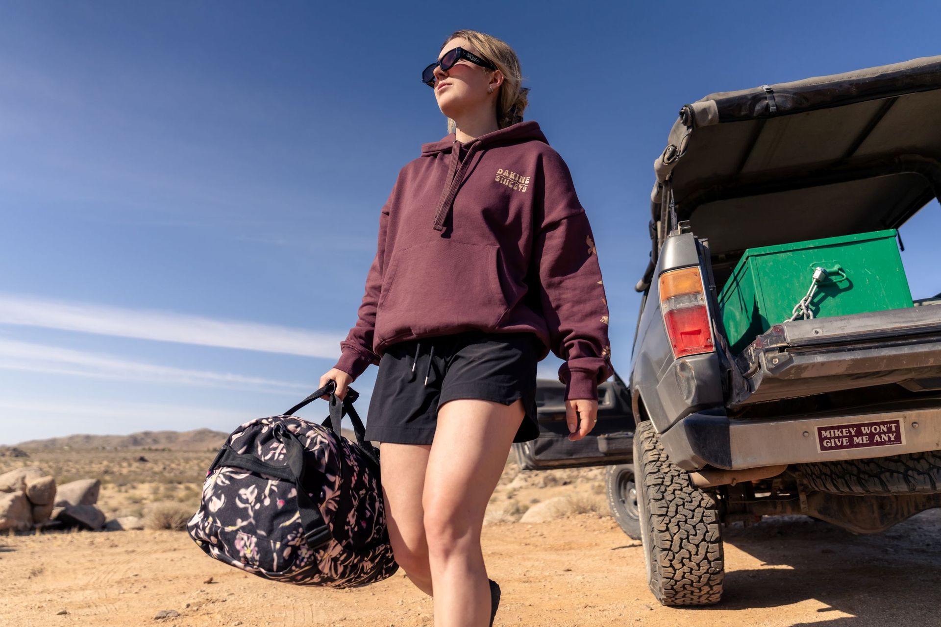Travel days and road trips call for a women's Dakine jacket.