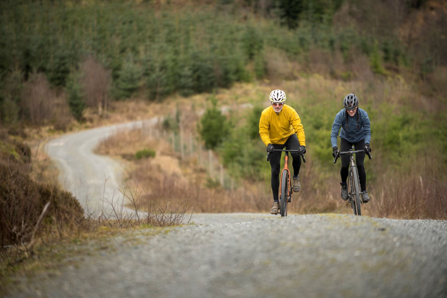 Biking with your bae is a fantastic outdoor activity for couples!