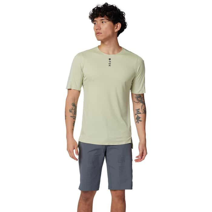 Fox Men’s Flexair Pro Mountain Bike Jersey at Sun & Ski Sports