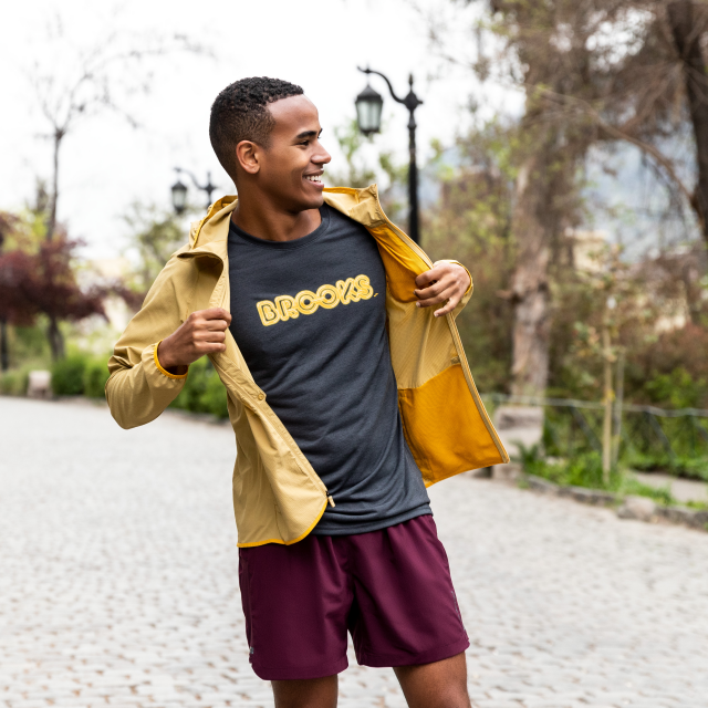 Showing off his Brooks gear.