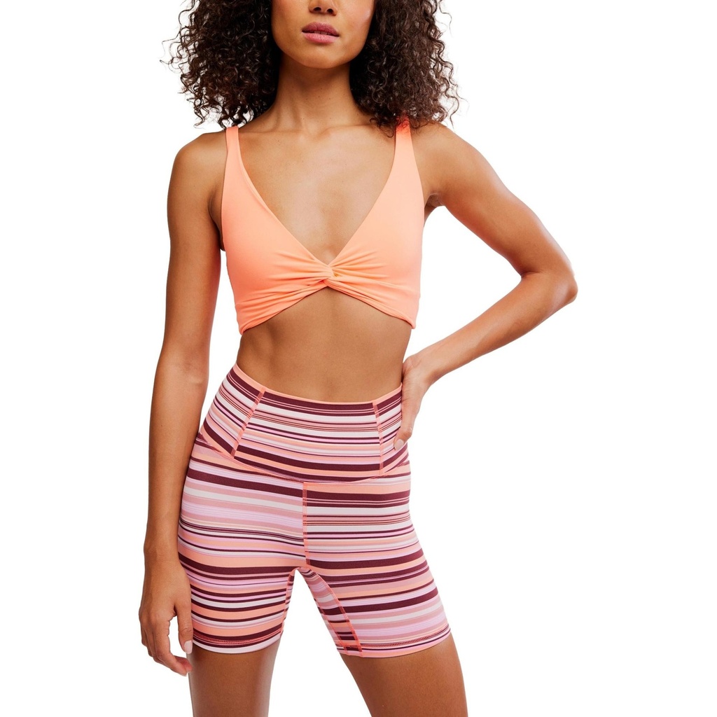 Never Better Twist Crop