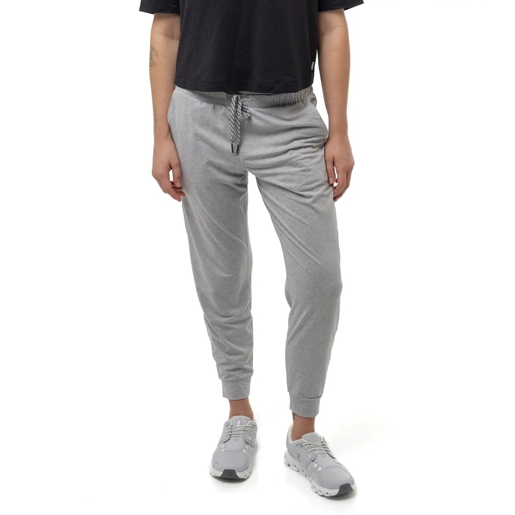FOLiA Women's Butter Jogger Pants