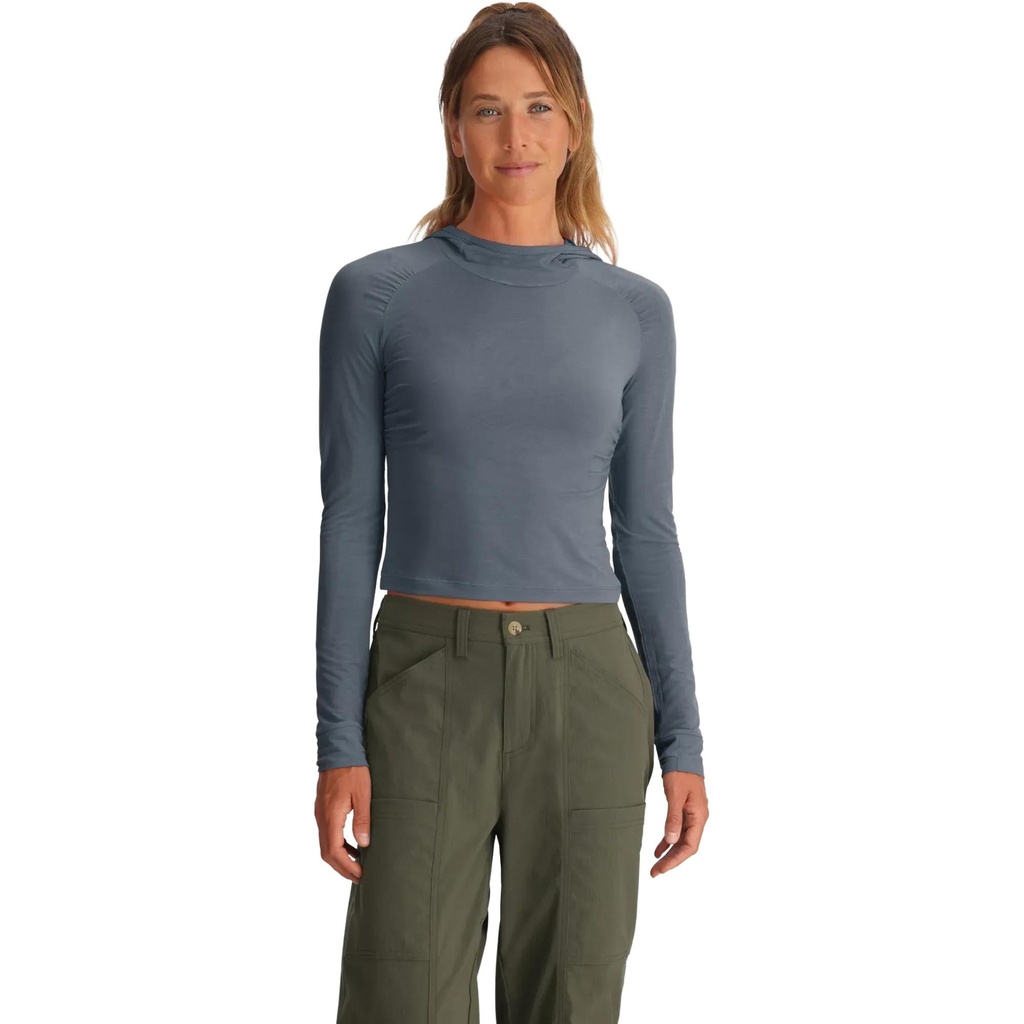 Free Fly Women's Elevate Lightweight Fitted Hoodie Shirt