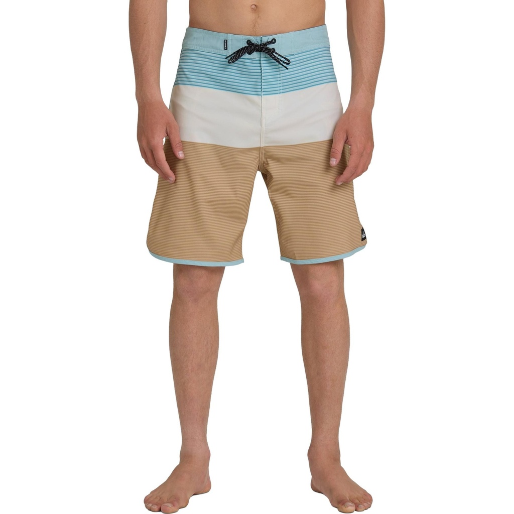 Quiksilver Men's Surfsilk Tijuana 19 in Boardshorts