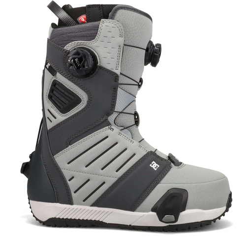 DC Men's Judge Step On Snowboard Boots