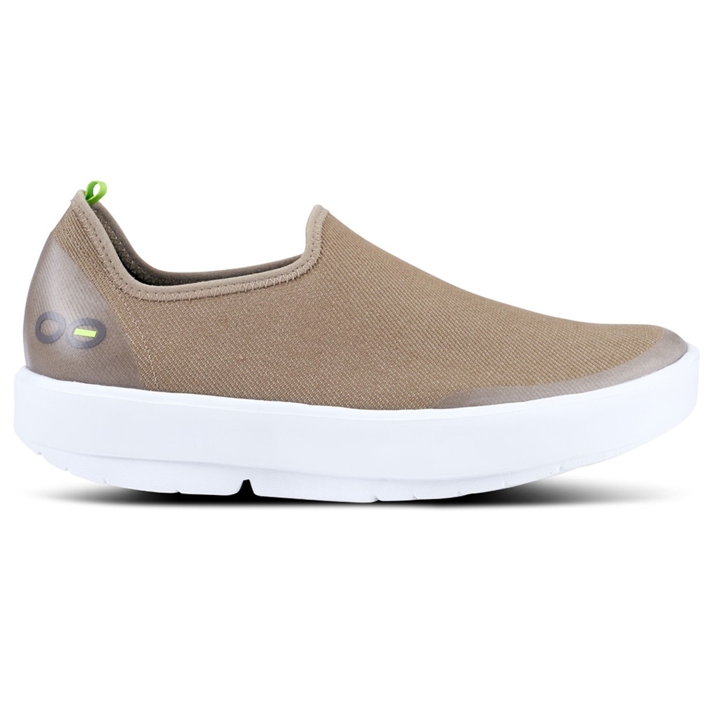 OOFOS Women's OOmg eeZee Low Shoes