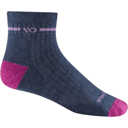 Wide Open Women's Single Stripe Cushioned Quarter Socks