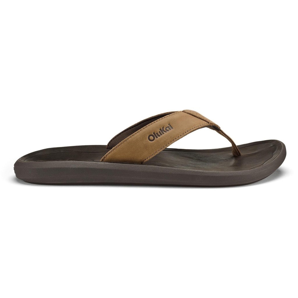 OluKai Men's Pili Sandals
