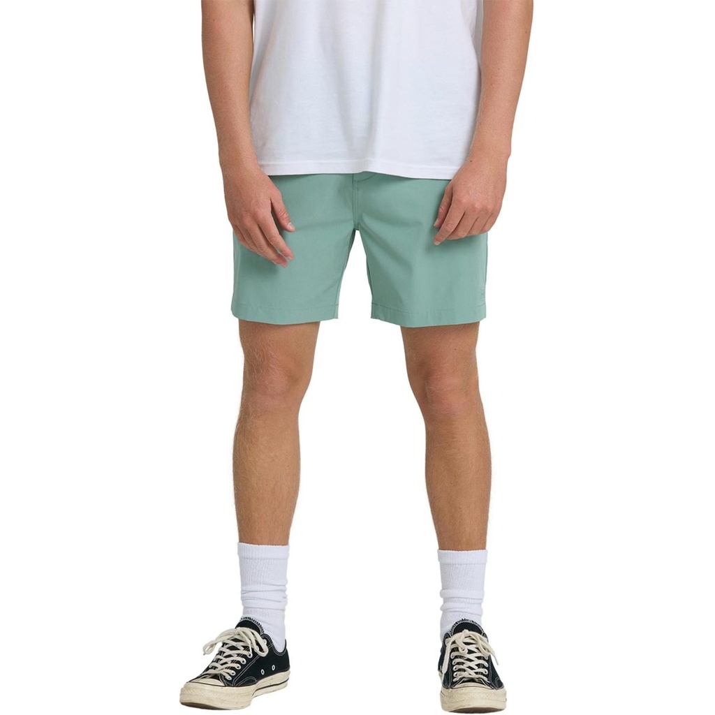 Billabong Men's Crossfire Submersible 17 in Hybrid Shorts