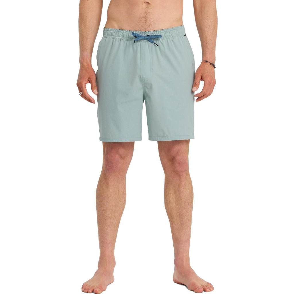 Quiksilver Men's Taxer Heather Amphibian 18 in Hybrid Shorts